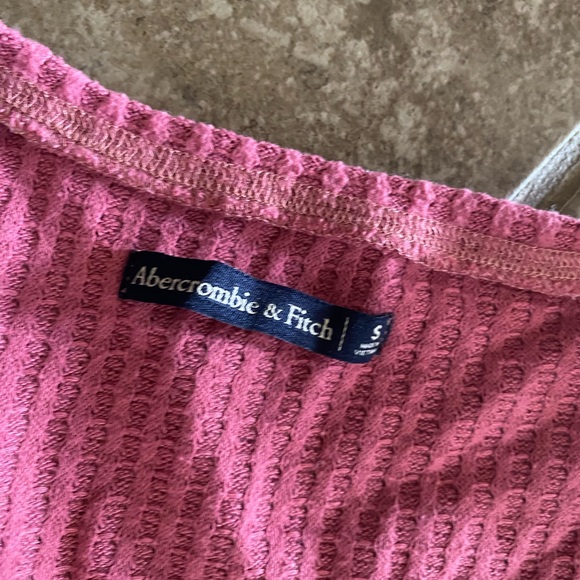 Women’s size small. Super cute. Good condition - Picture 2 of 7